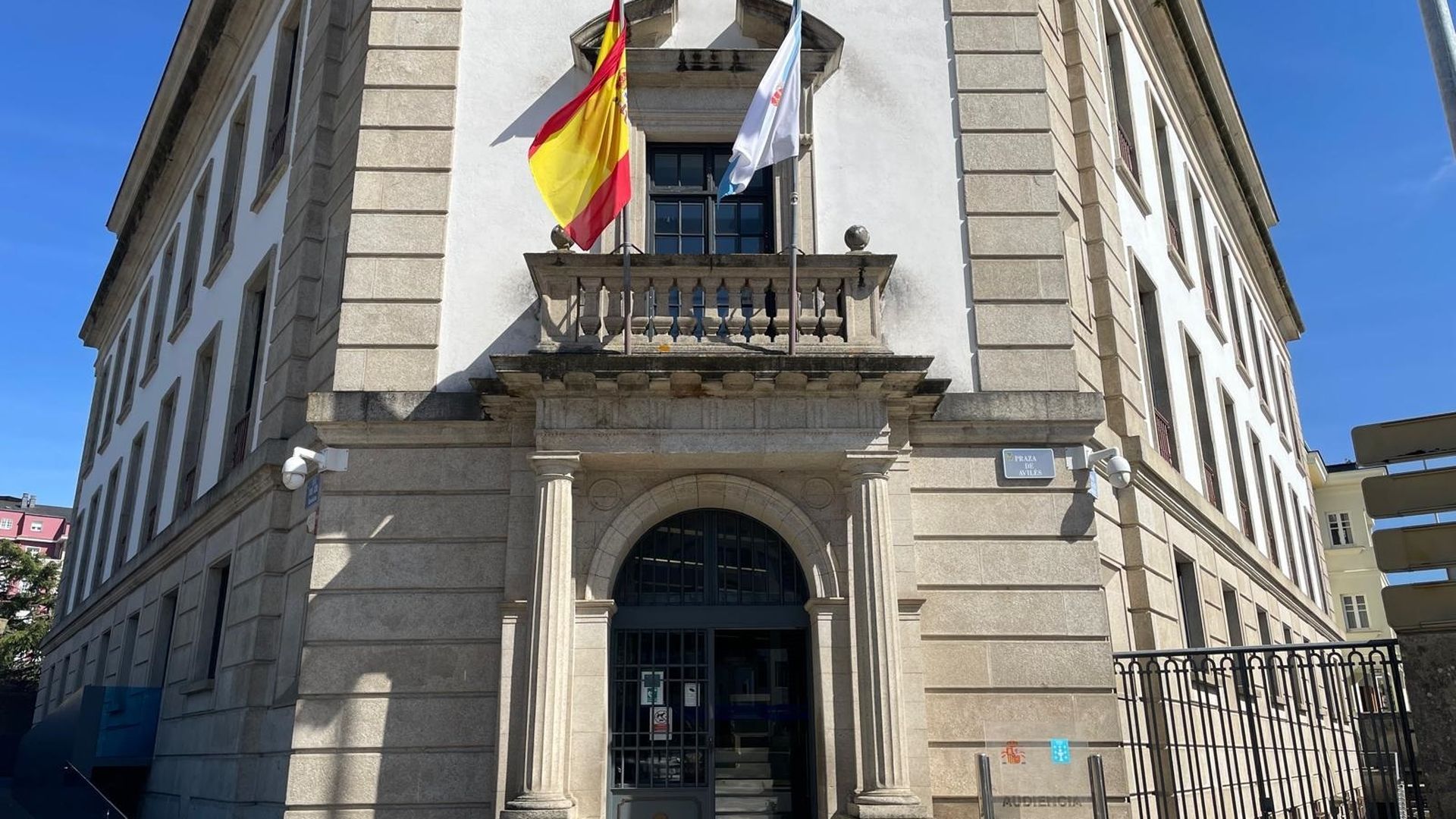 Fachada del edificio de la Audiencia Provincial de Lugo Fachada del edificio de la Audiencia Provincial de Lugo