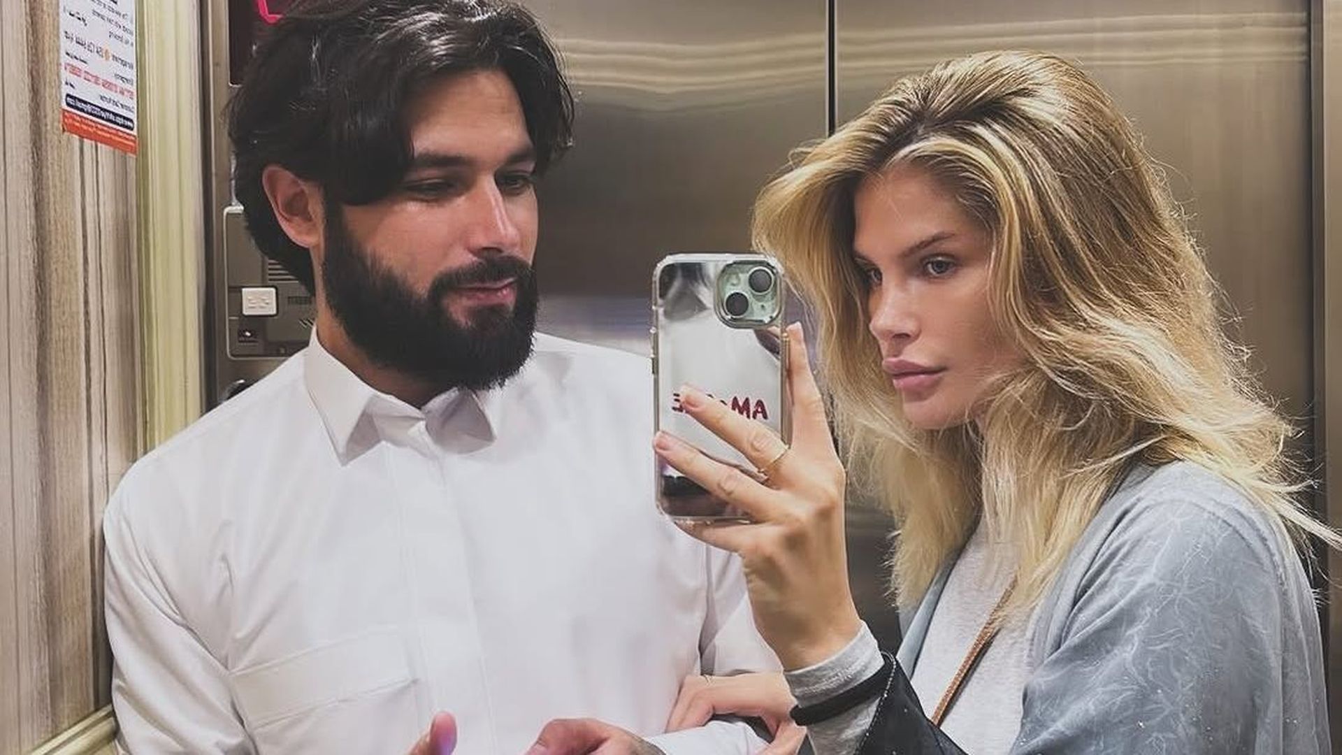 Jota Peleteiro y su mujer Ajla