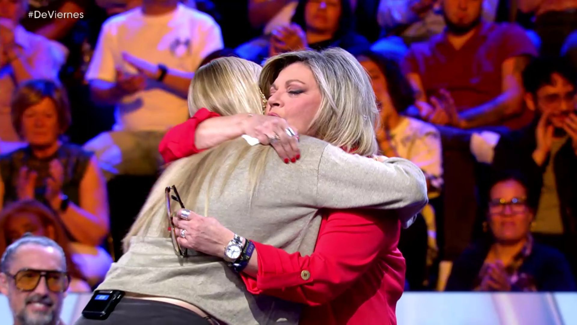 Alejandra Rubio y Terelu Campos se funden en un abrazo al recordar a María Teresa