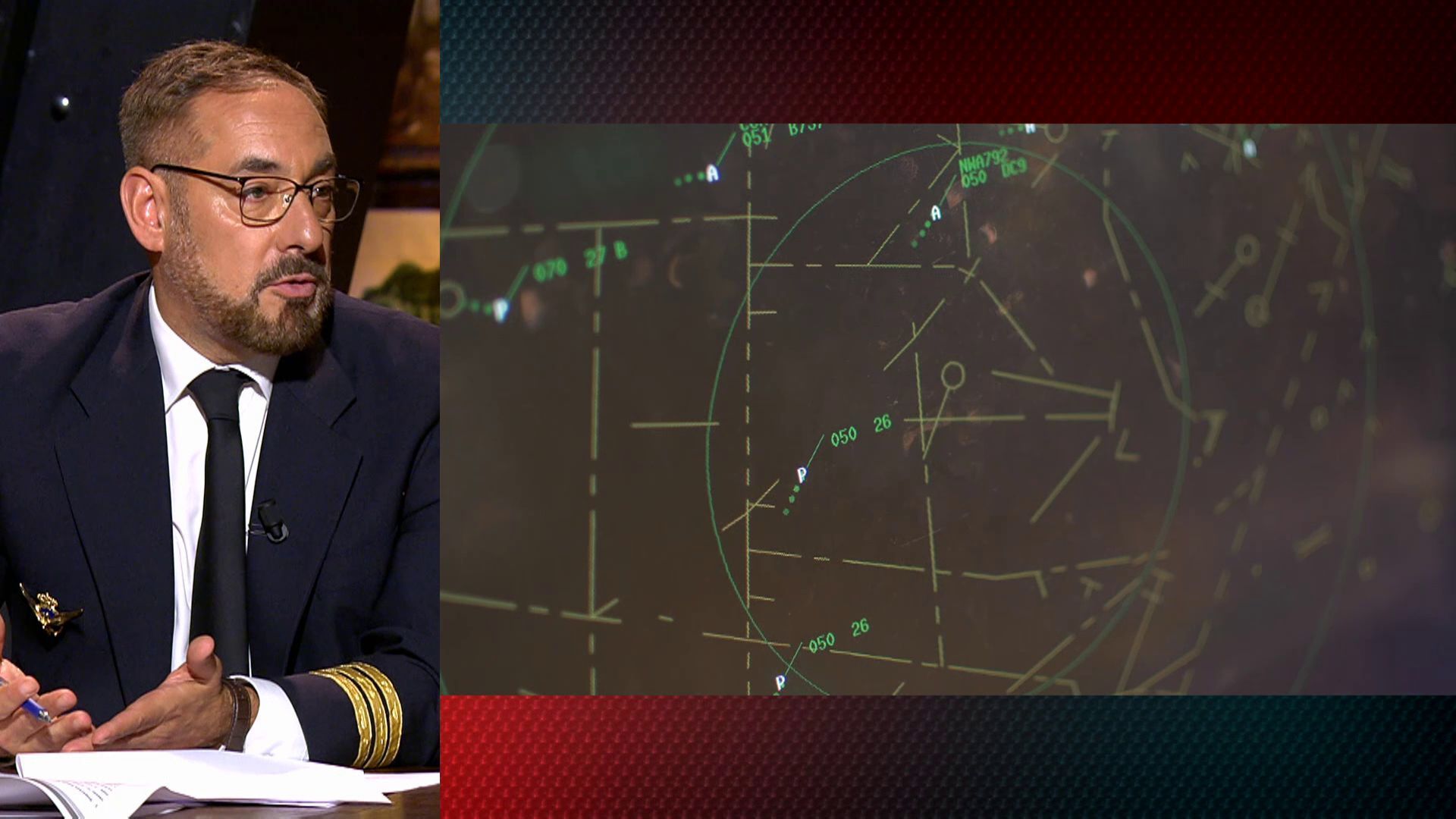 Ignacio Rubio, consultor aeronáutico: "No hay que descartar que el MH370 haya sido derribado por un misil" Cuarto Milenio Temporada 21 Top Vídeos 858