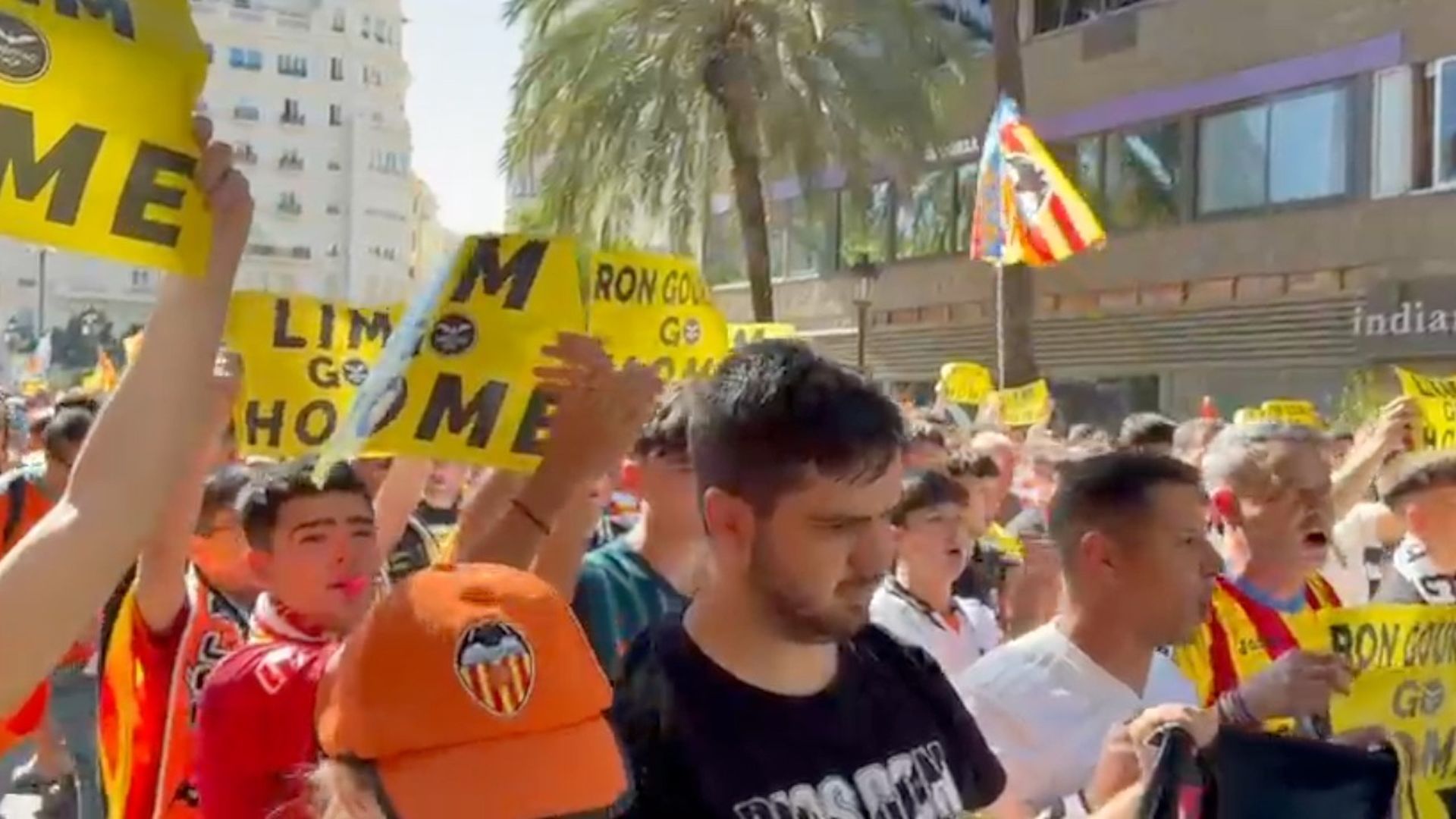 Manifestación y marcha contra Peter Lim en Valencia el 23 de mayo