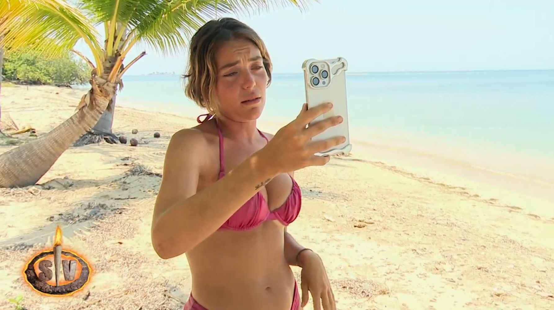 El mensaje de Claudia Chacón a su novio, con dardo incluido, en la videollamada que mantuvieron: 