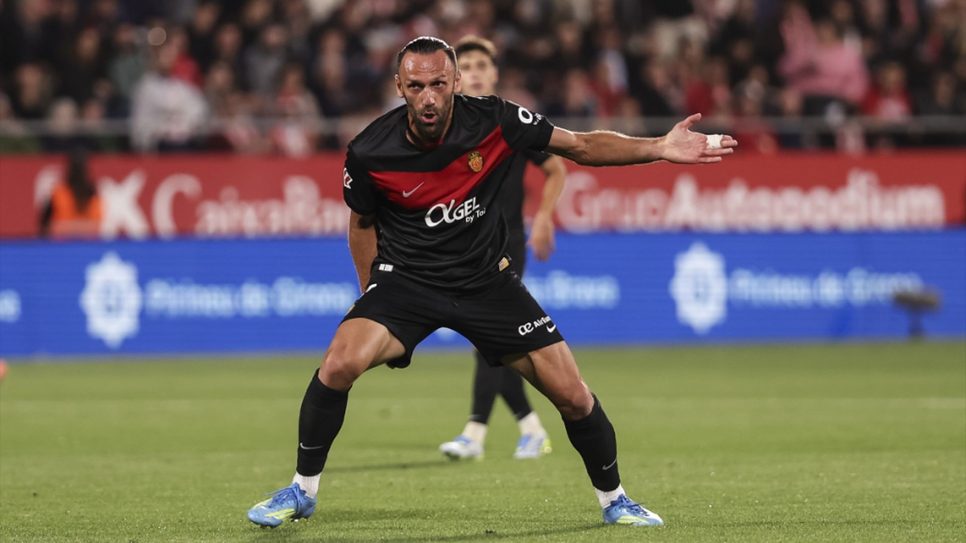 Vedat Muriqi, en Montilivi Vedat Muriqi, en Montilivi