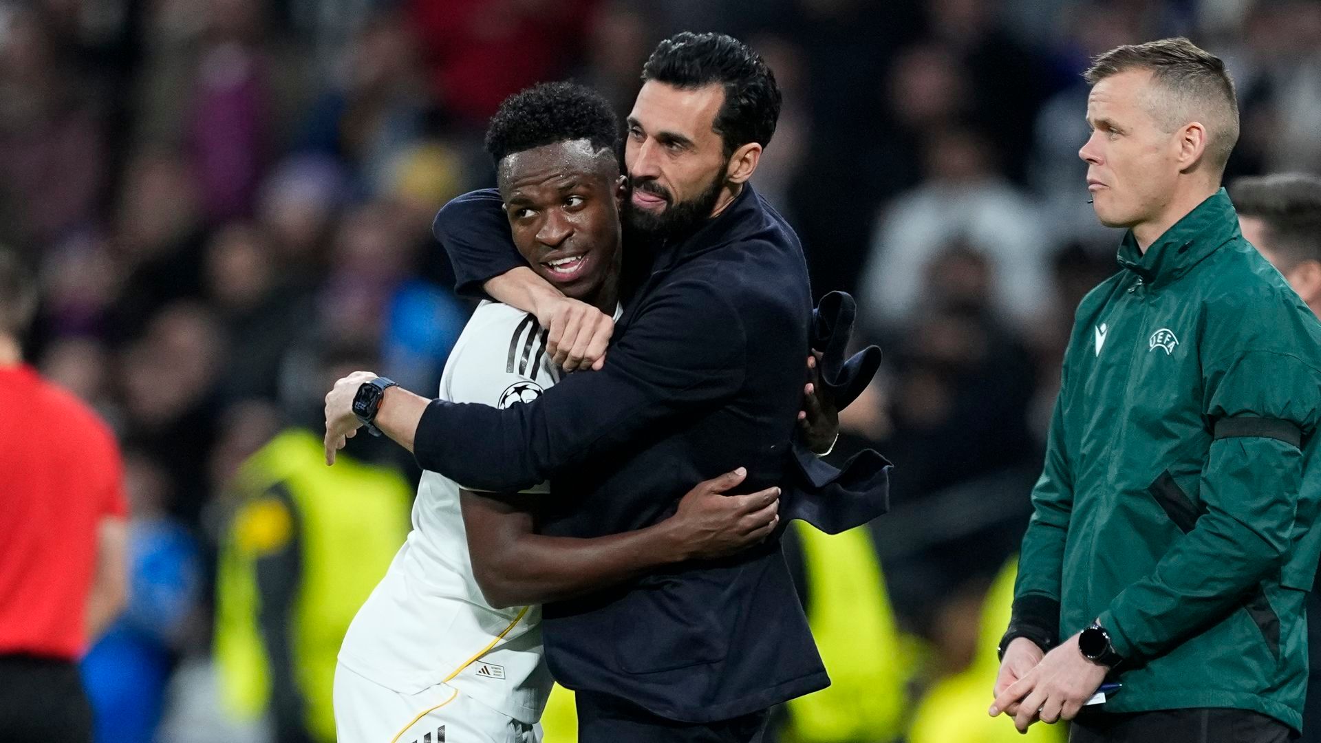 Vinicius Jr y Álvaro Arbeloa en un partido del Real Madrid Vinicius Jr y Álvaro Arbeloa en un partido del Real Madrid