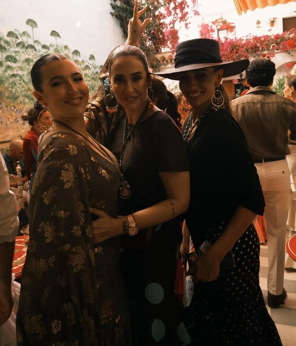 Alba Díaz, Vicky Martín Berrocal y Eva González