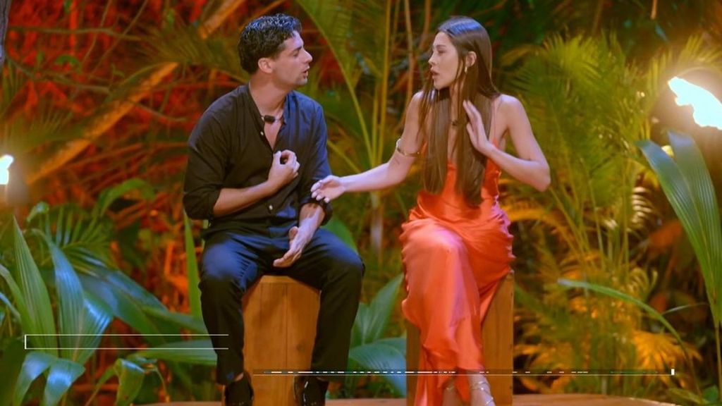 Avance | Del encuentro de Christian y Mar en la hoguera, a las reacciones a las cartas que se escribieron