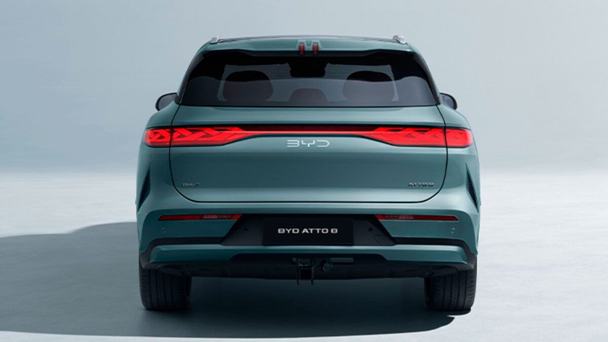 BYD Atto 8