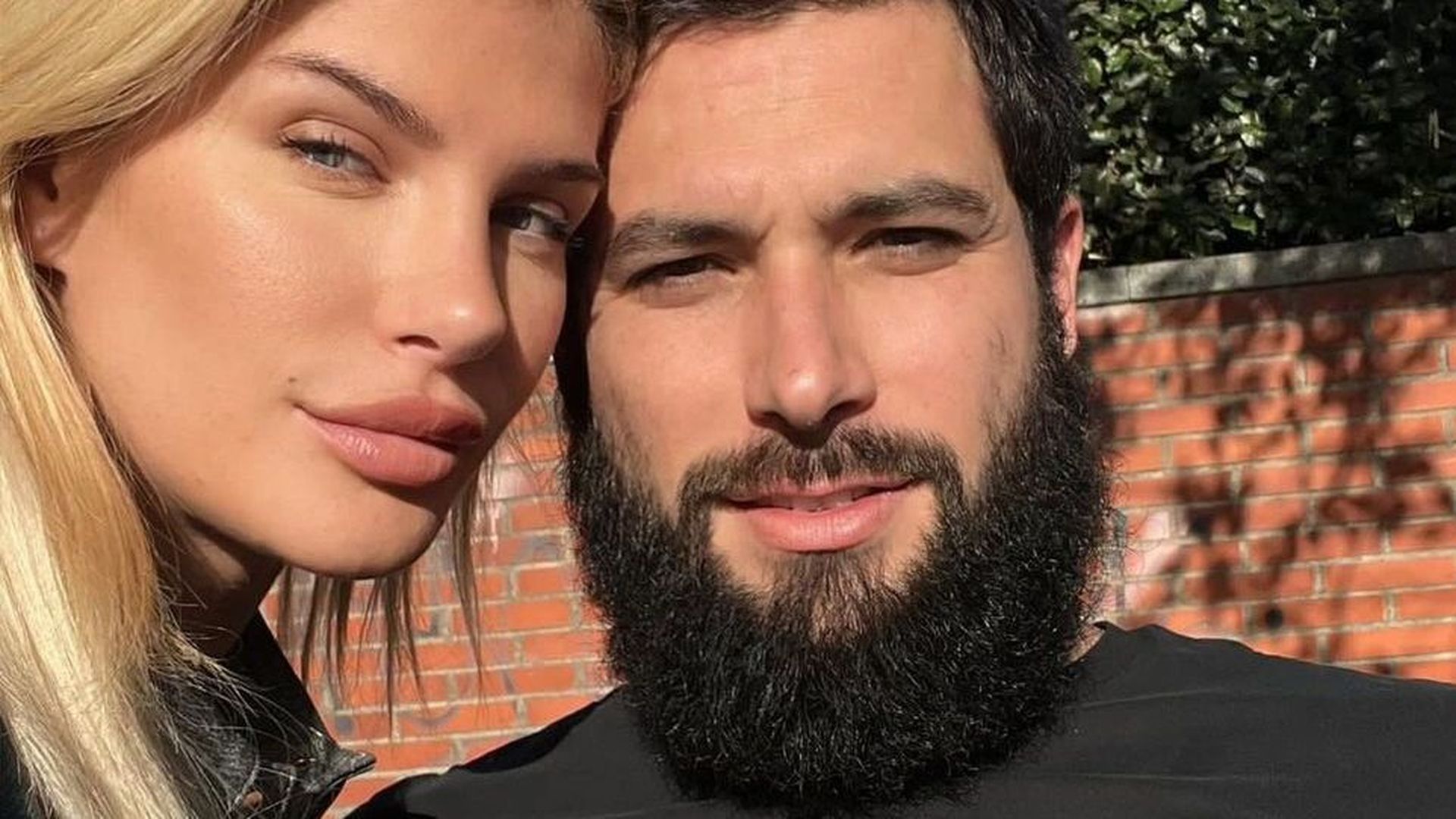 Jota Peleteiro y Ajla Etemovic Jota Peleteiro y Ajla Etemovic
