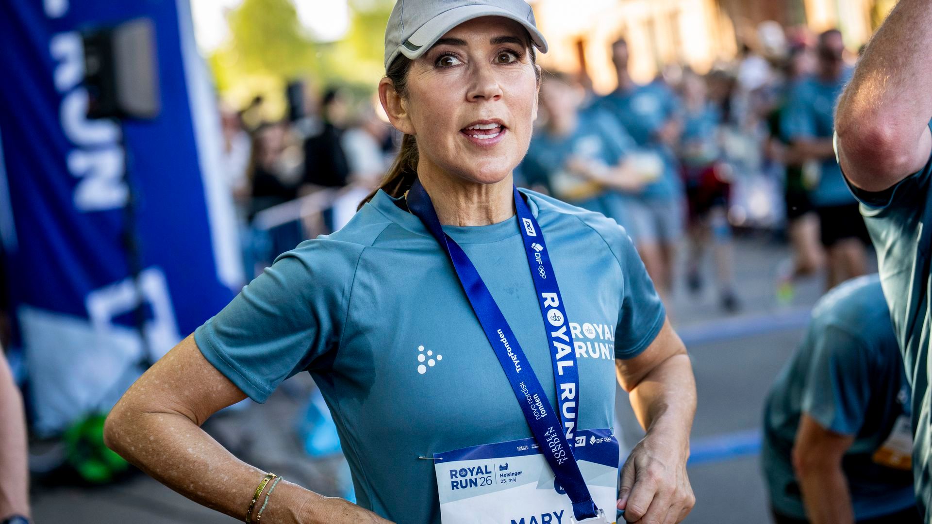 Mary de Dinamarca atiende a los medios tras la 'Royal Run' en Dinamarca