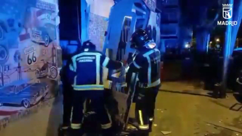 Siete heridos, uno de ellos muy grave, tras desencadenarse una explosión en un bar de Villaverde, Madrid