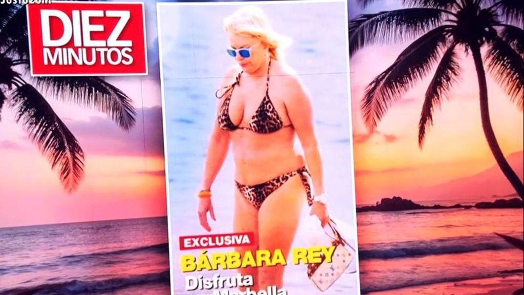 Bárbara Rey, en bikini a sus 76 años