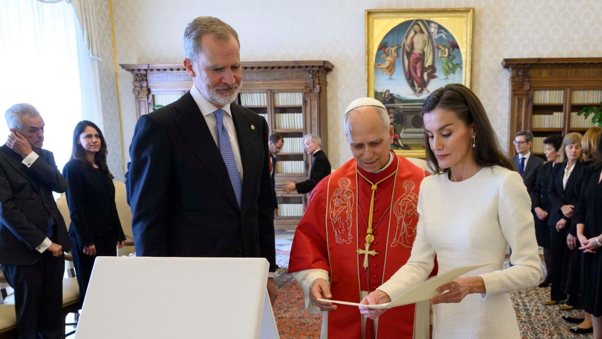 El rey Felipe VI, el papa León XIV y la reina Letizia