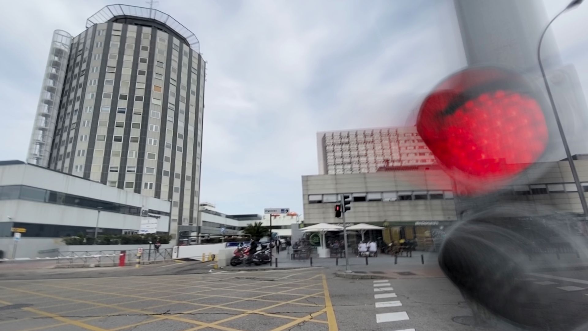 Especialistas de 14 hospitales madrileños dejarán de hacer horas extraordinarias a partir del 1 de junio