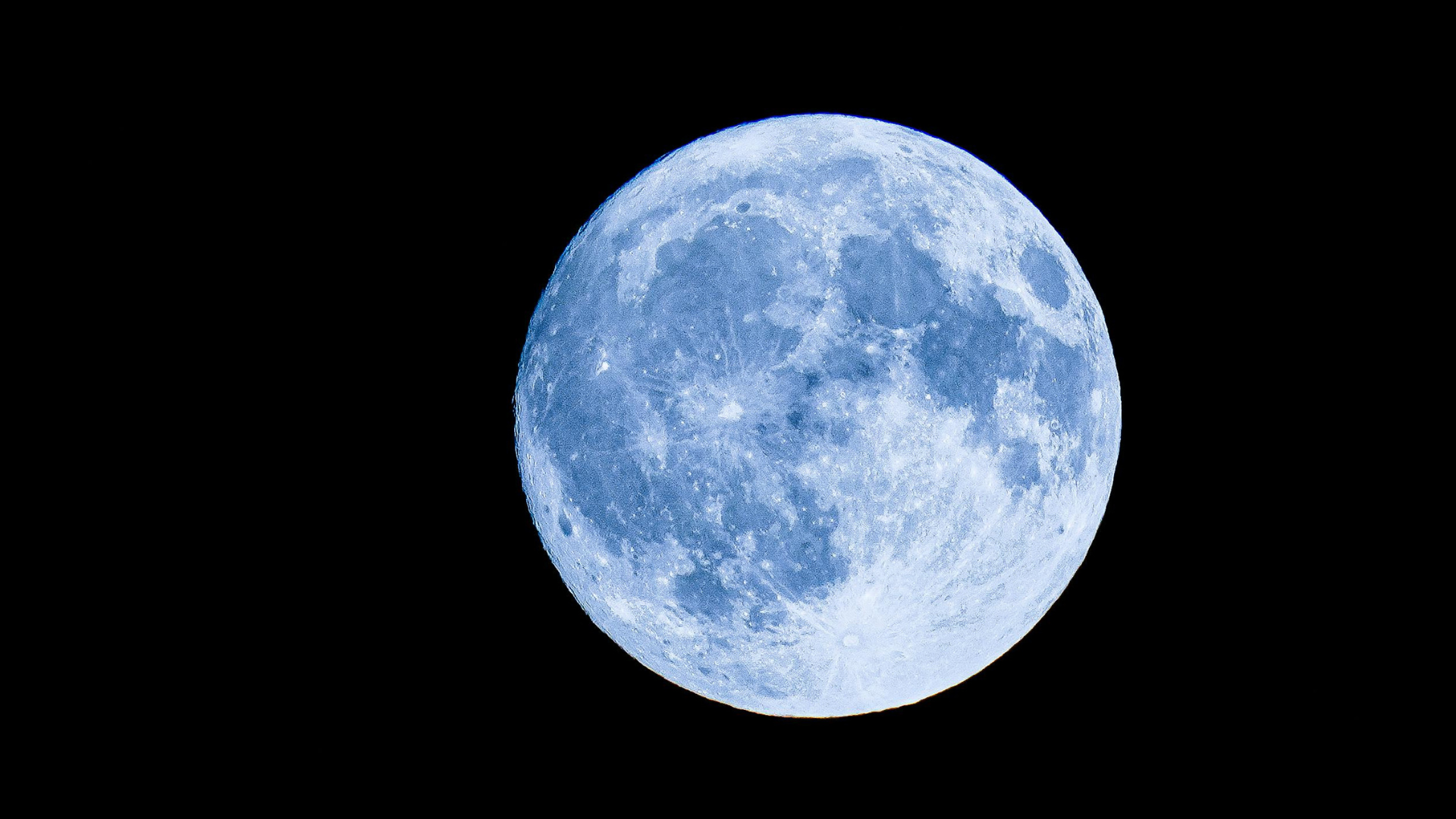 Esta luna no cambia de color como podríamos pensar Esta luna no cambia de color como podríamos pensar