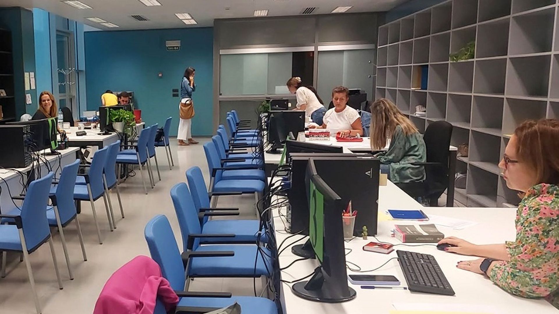 Funcionarios de Justicia de un juzgado de Primera Instancia de Málaga Funcionarios de Justicia de un juzgado de Primera Instancia de Málaga