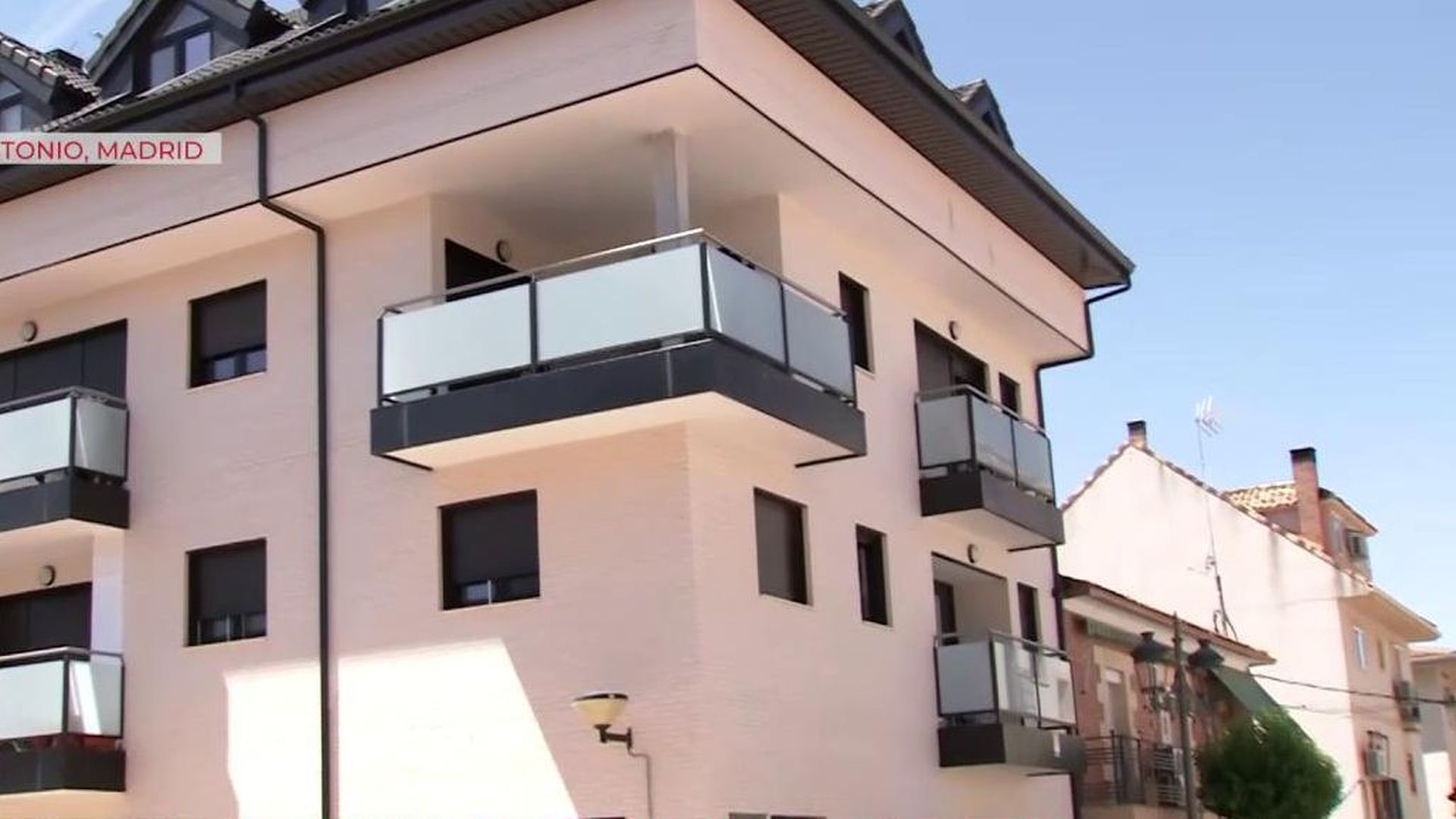 Gertru pagó un piso de 180.000€ al contado en Velilla de San Antonio (Madrid)