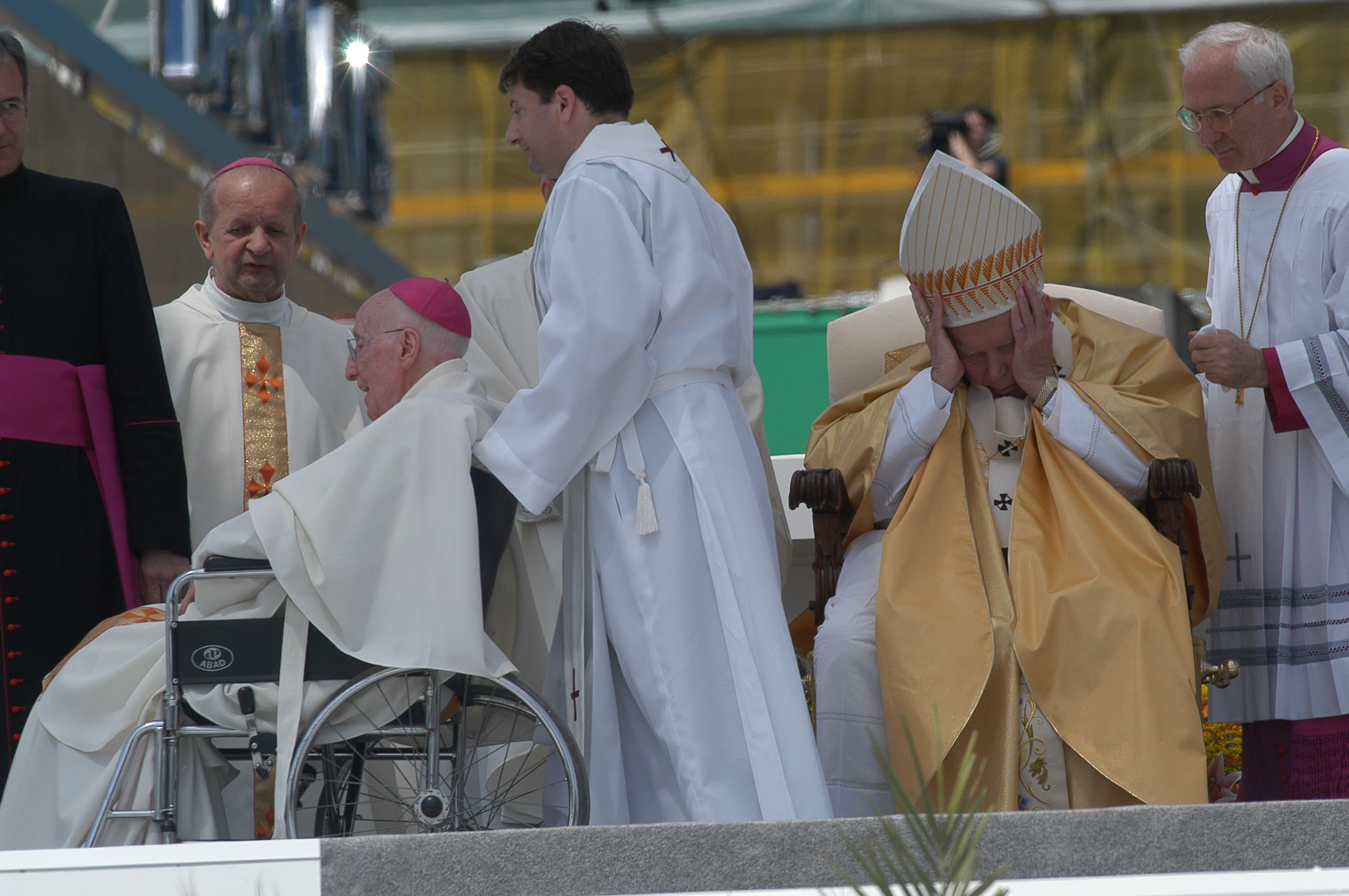 El papa Juan Pablo II en su última visita a Madrid en 2003