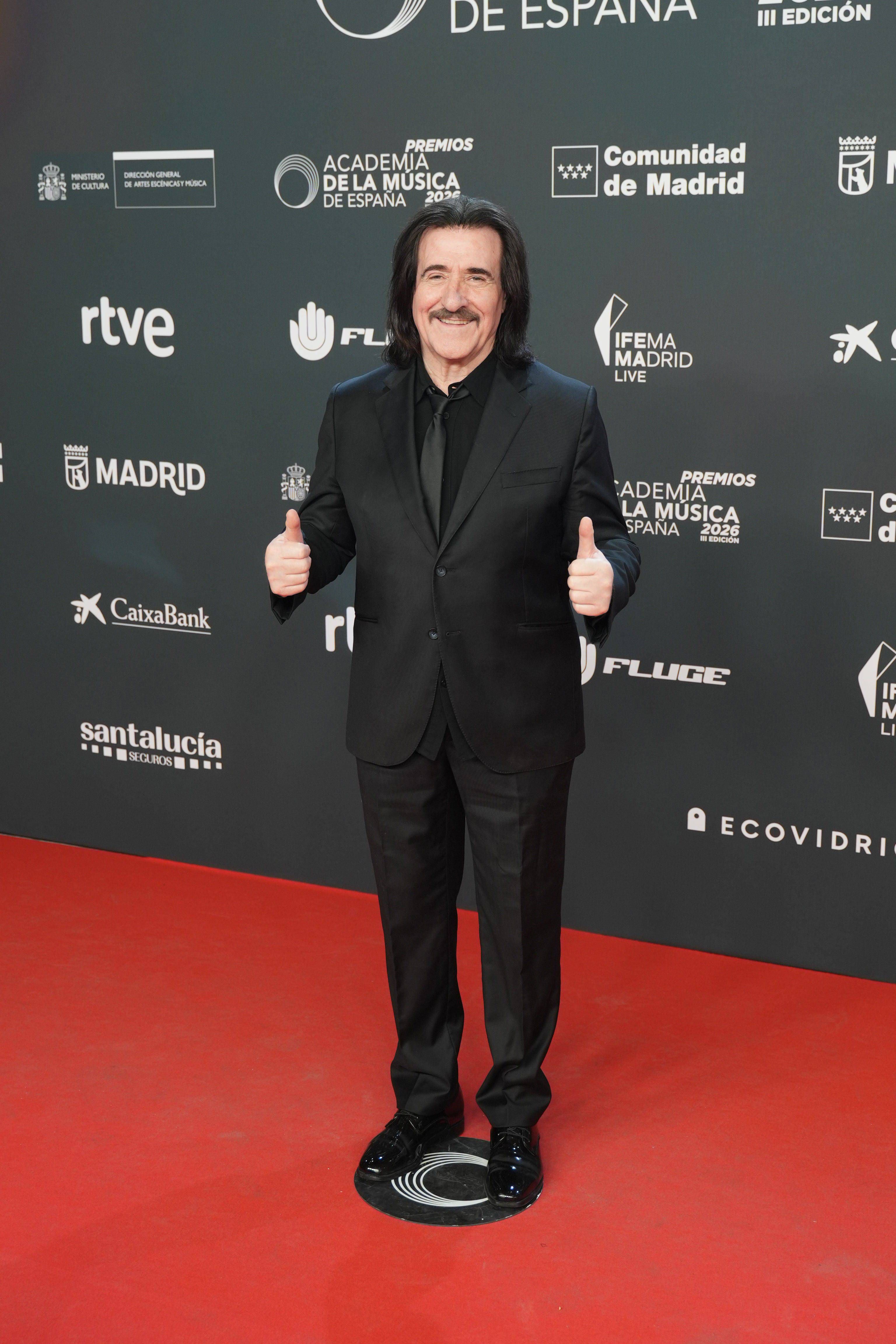 Luis Cobos