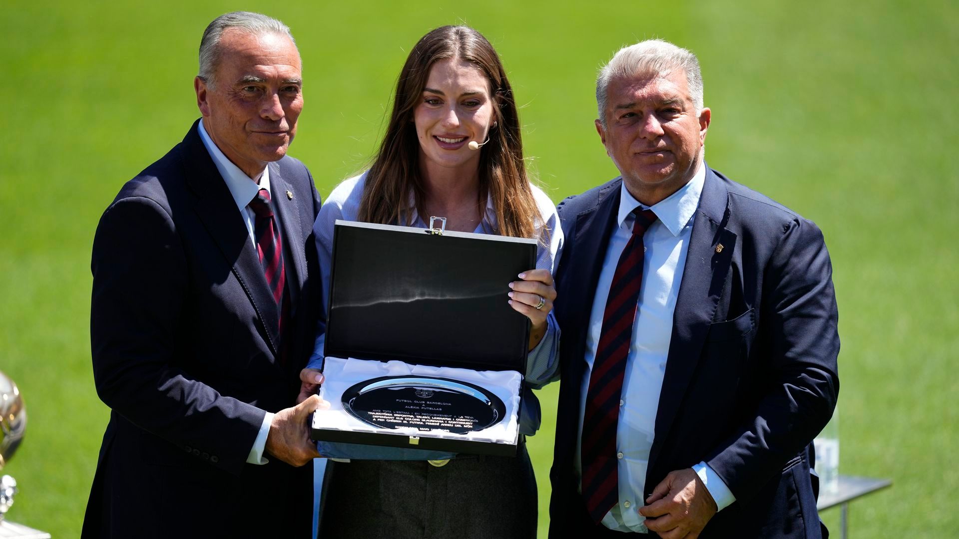 Acto de despedida de la jugadora del Barça Femení Alexia Putellas, en el Spotify Camp Nou