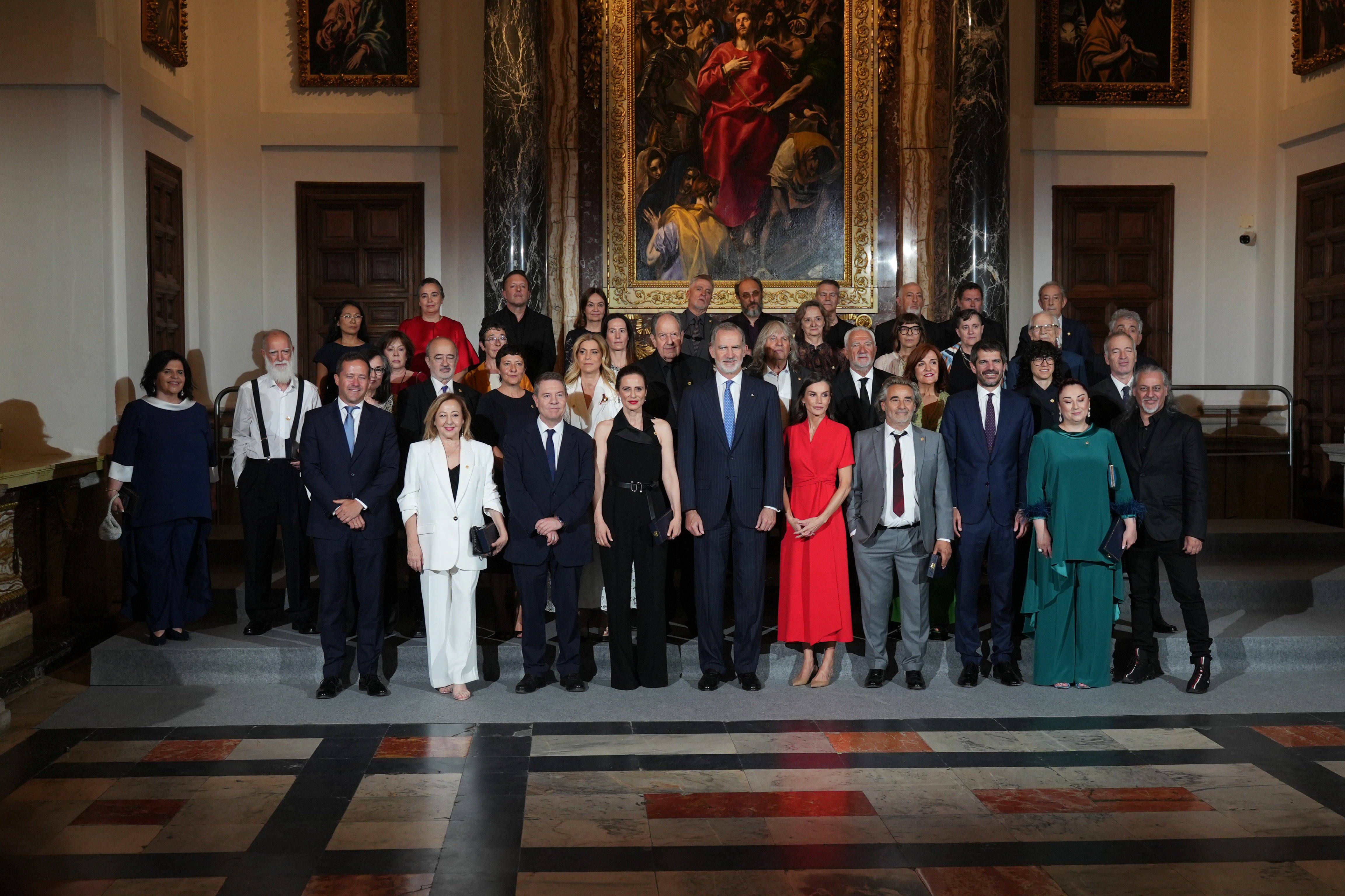 La foto familiar en la entrega de Medallas de Oro a las Bellas Artes