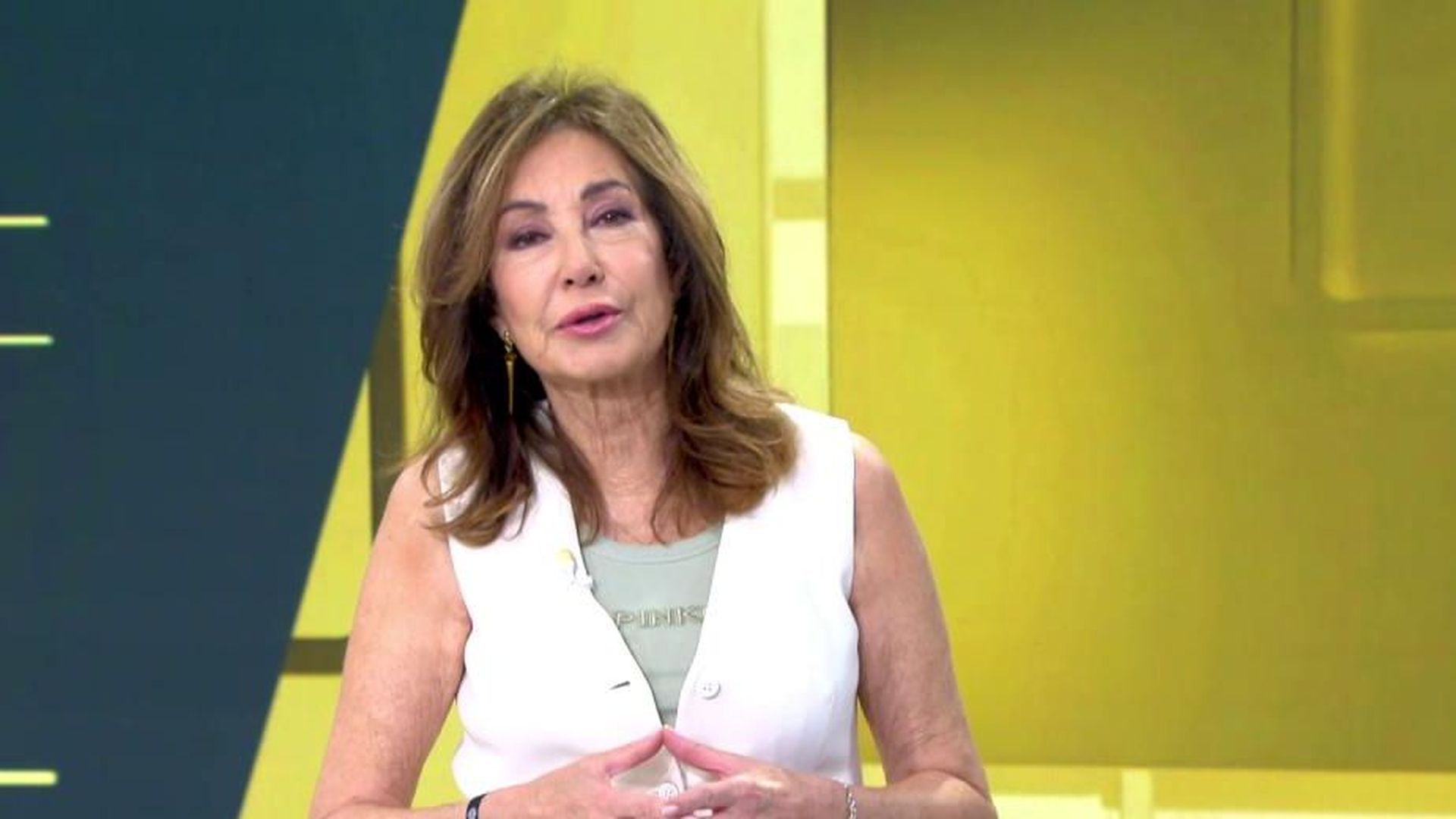 Ana Rosa Quintana: "En el registro de Ferraz, un violinista amenaza con la música de Titanic"