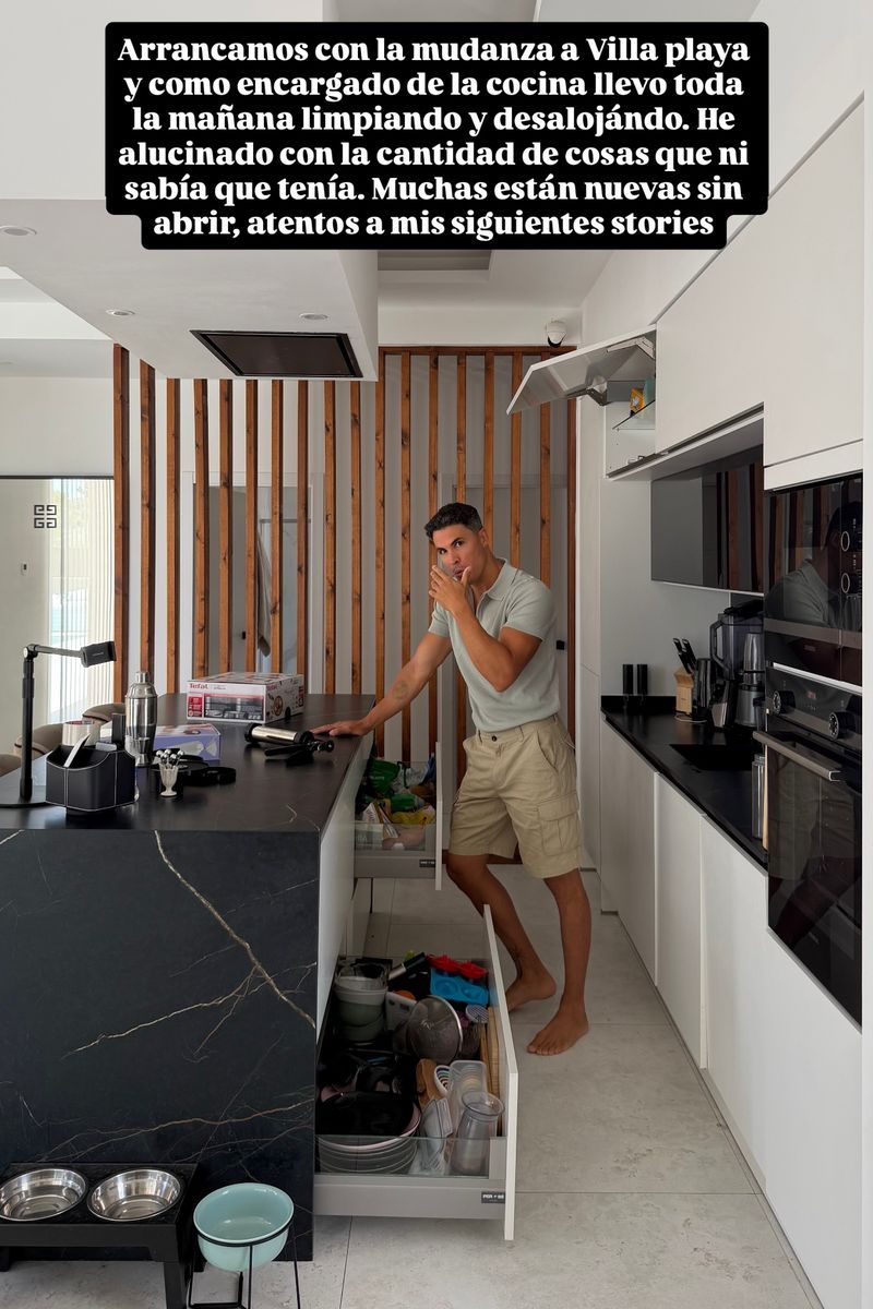 Así ha anunciado Kiko Jiménez que Sofía Suescun y él comienzan su mudanza a su nueva casa