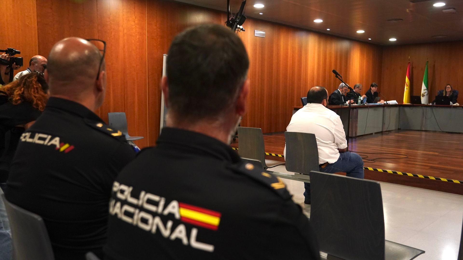 Cura acusado de abusar sexualmente de varias mujeres Cura acusado de abusar sexualmente de varias mujeres
