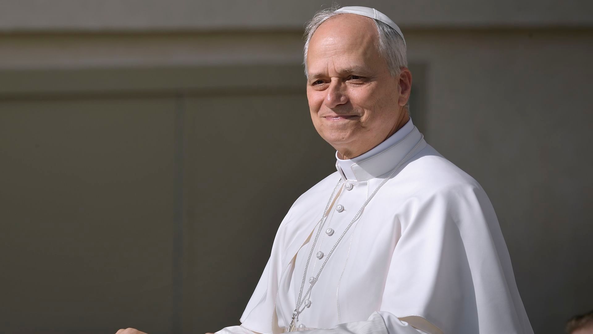 El papa en un primer plano en San Pedro