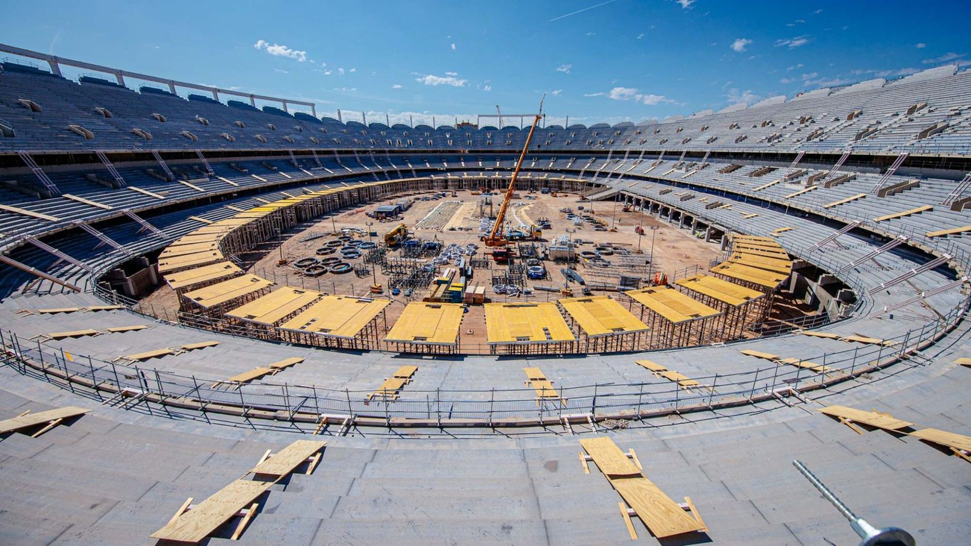 Nou Mestalla por dentro