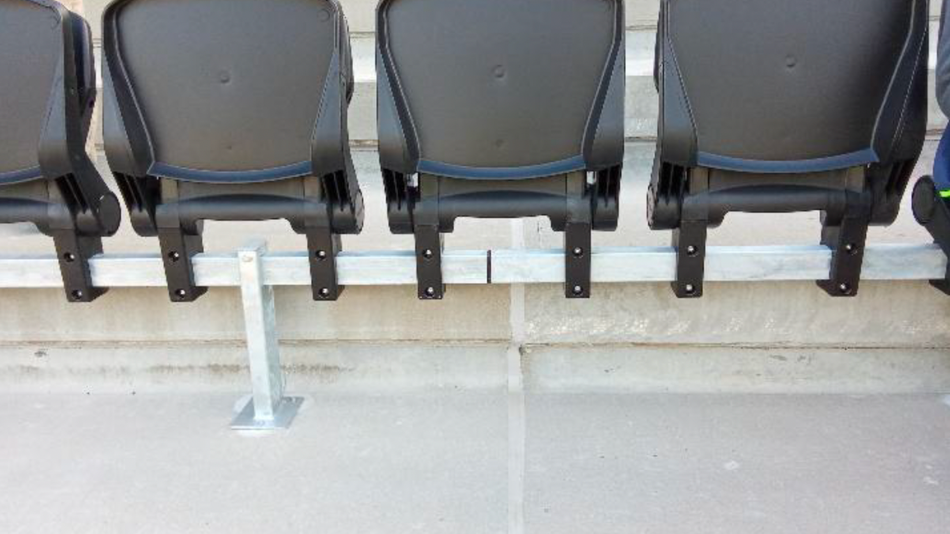 Sillas en el Nou Mestalla
