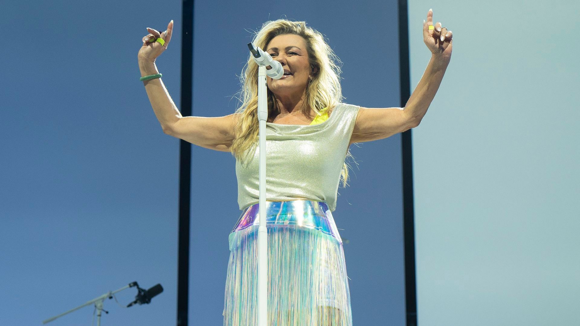 Amaia olvidó las letras en varias ocasiones, mientras siguen las dudas sobre su plenitud vocal en su vuelta con La Oreja