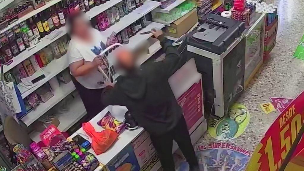 Detenido por atracar dos tiendas en Sant Vicent del Raspeig y amenazar a empleadas con un cuchillo