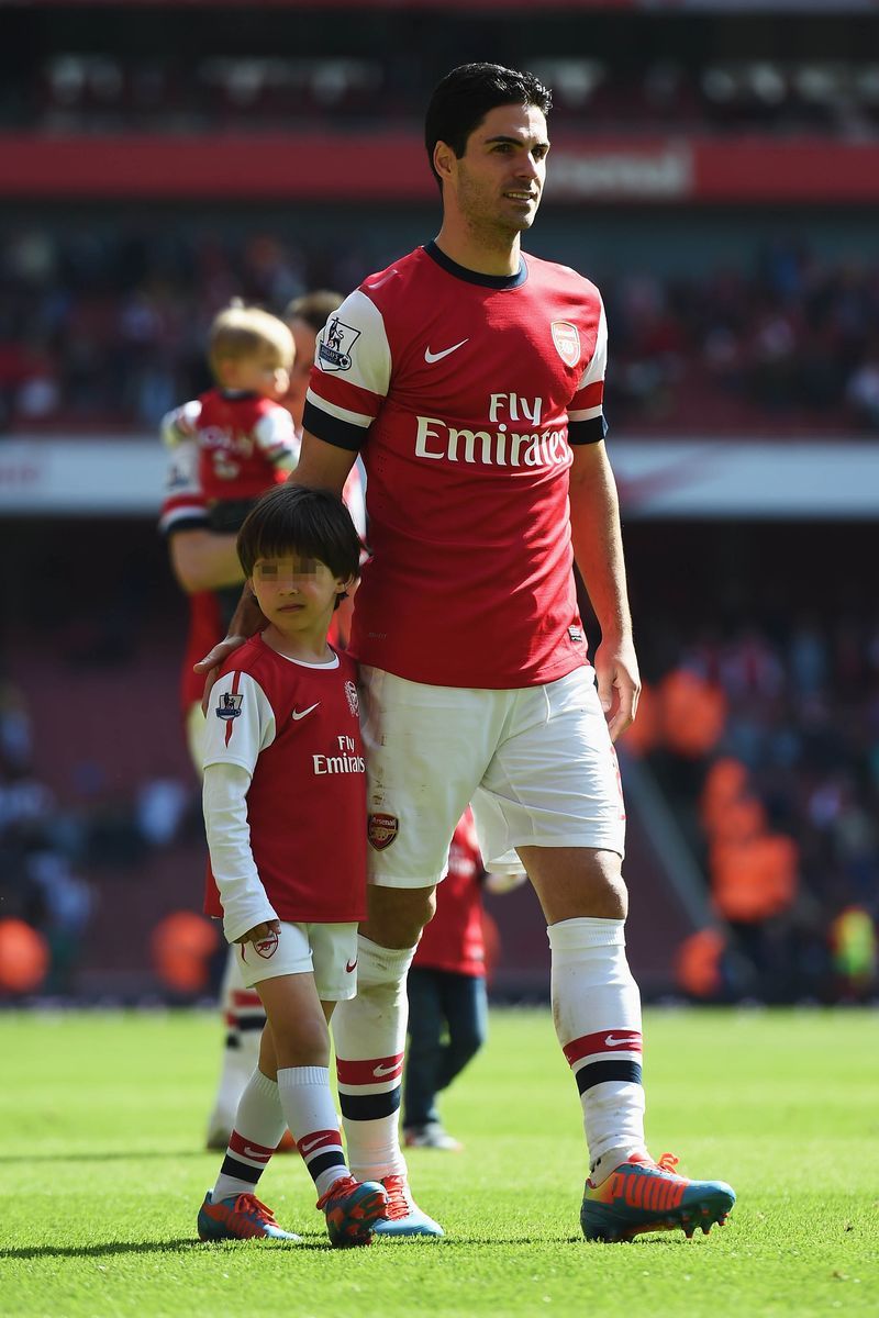 El hijo mayor de Mikel Arteta, Gabriel, es futbolista como su padre