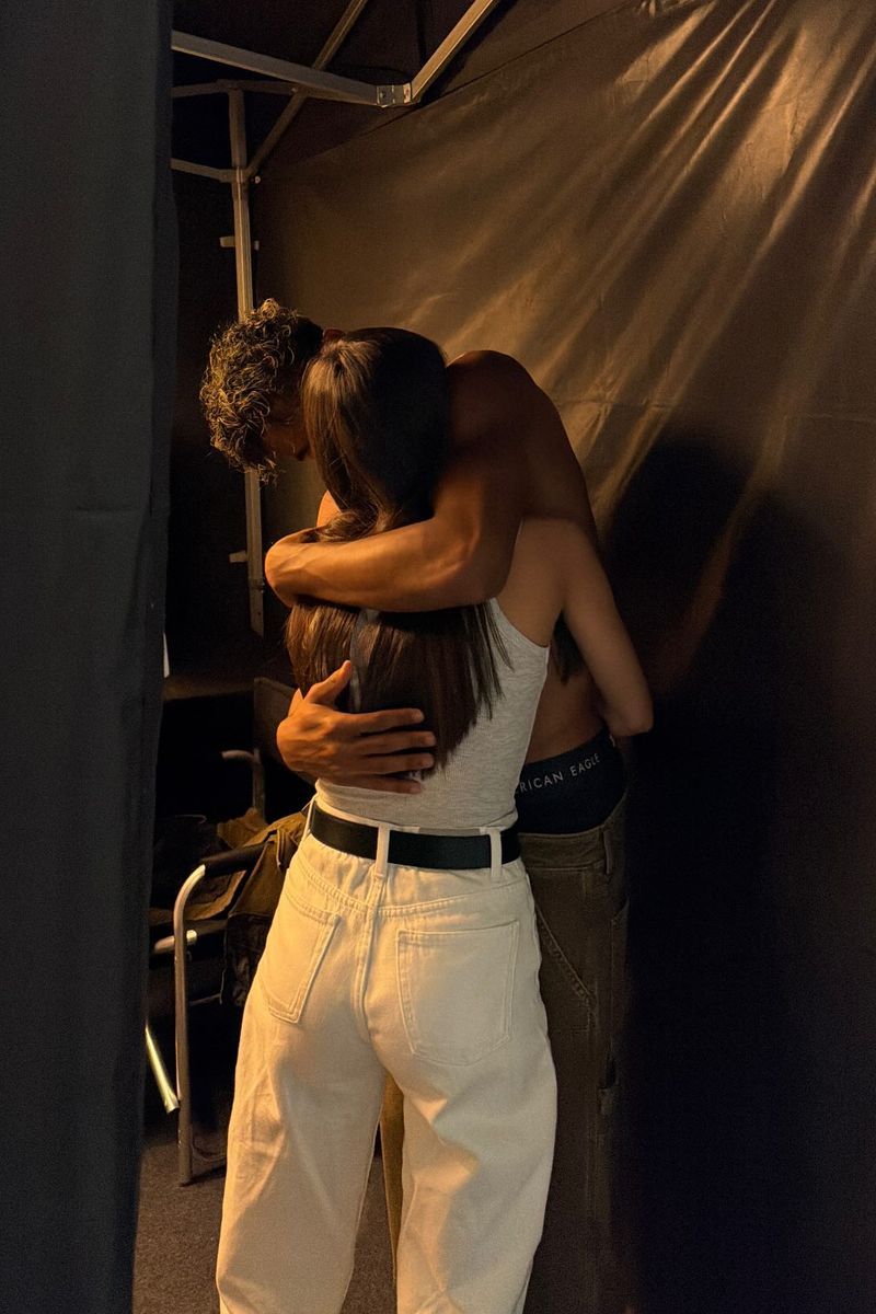 El primer beso de Lamine Yamal e Inés García