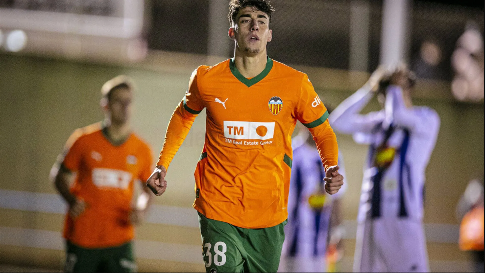 Íker Córdoba debutó con el Valencia CF