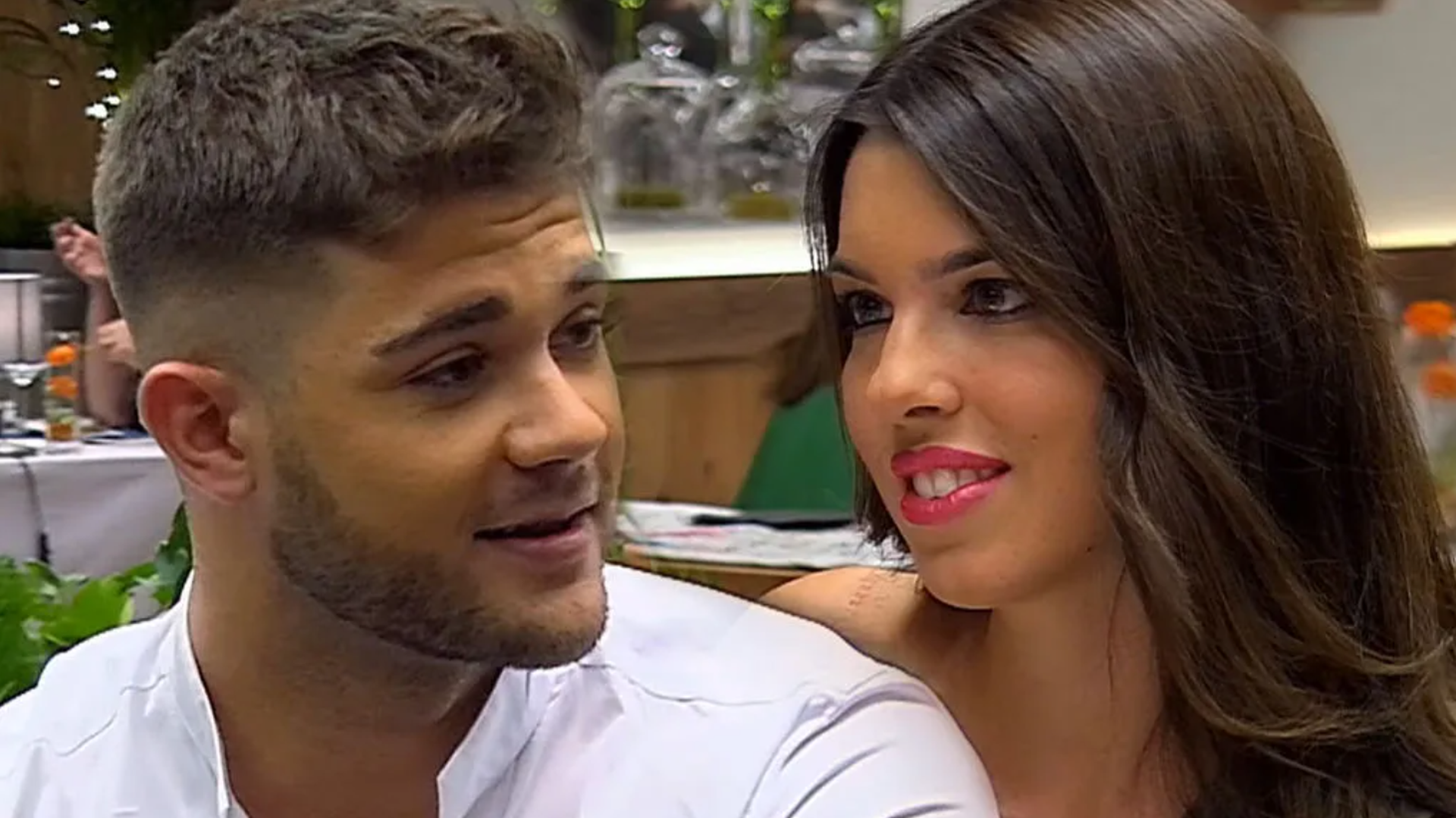 Ismael y Andrea en 'First date'