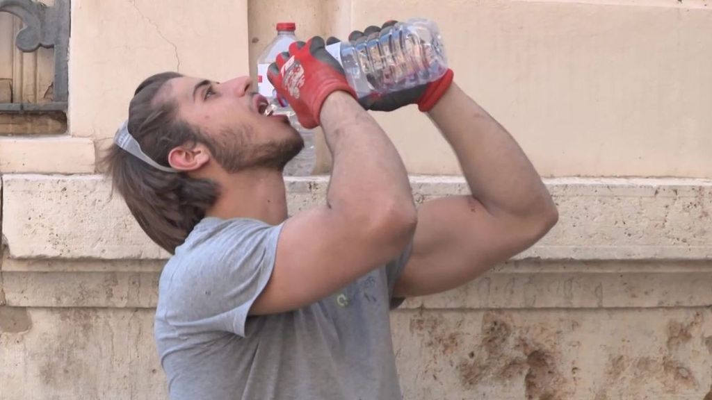 Las temperaturas extremas del mes de mayo sorprenden a muchos trabajadores sin protocolos contra el calor en sus empresas