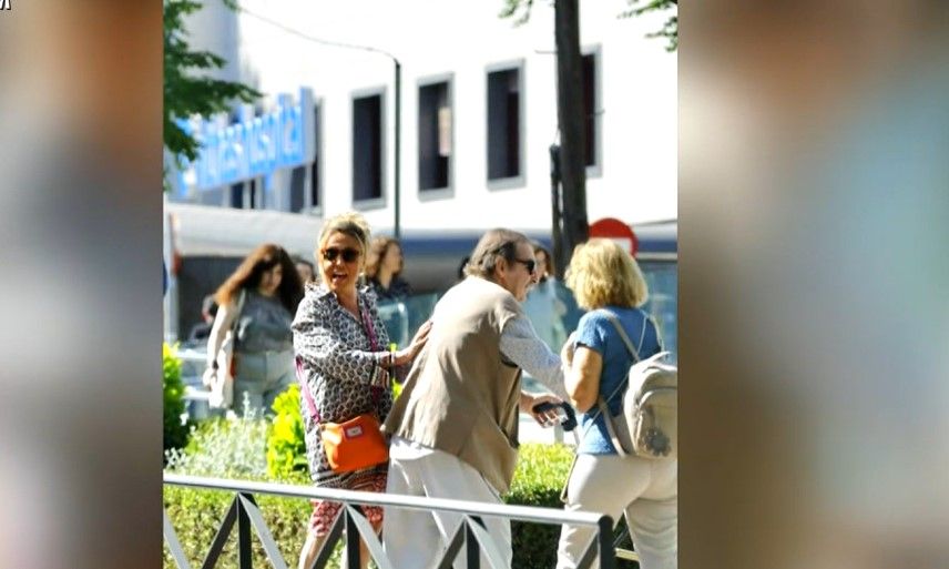 Las primeras imágenes de Charly, marido de Lydia Lozano, volviendo a caminar