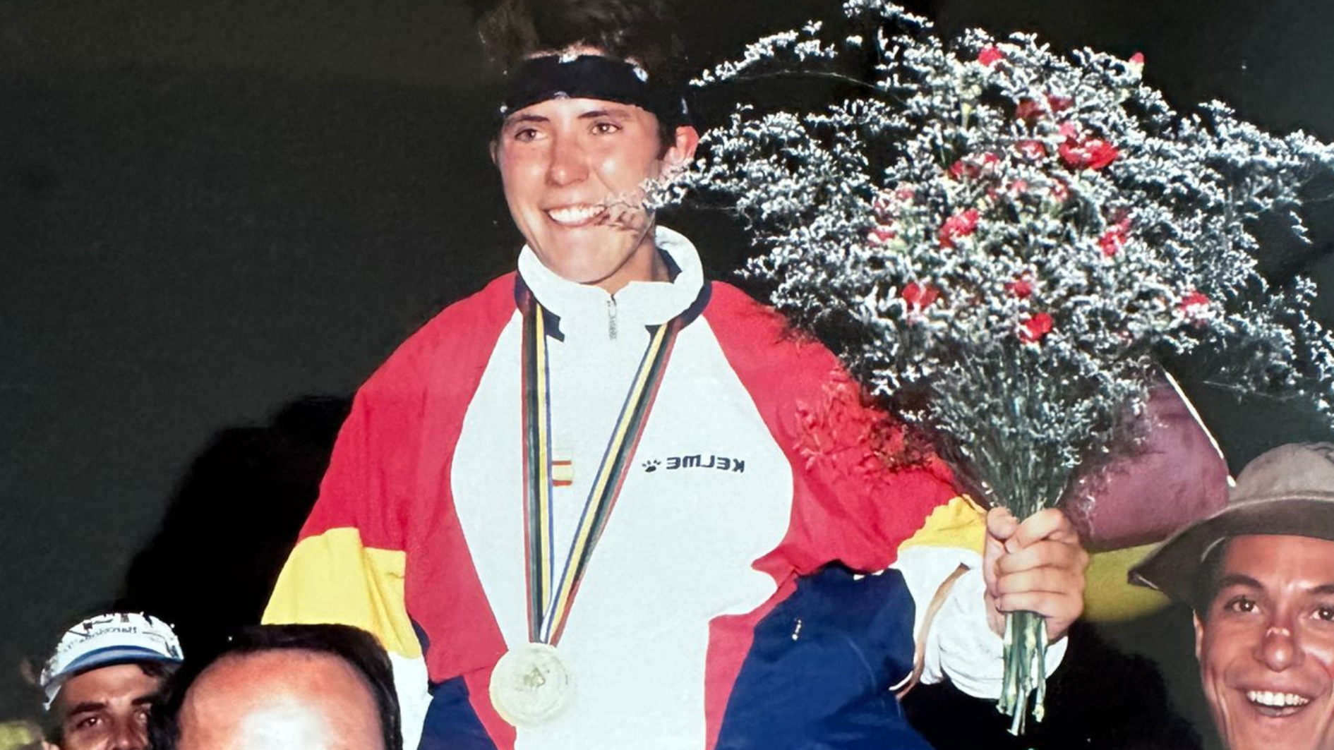 Maribel Martínez, en el 92, con la medalla olímpica