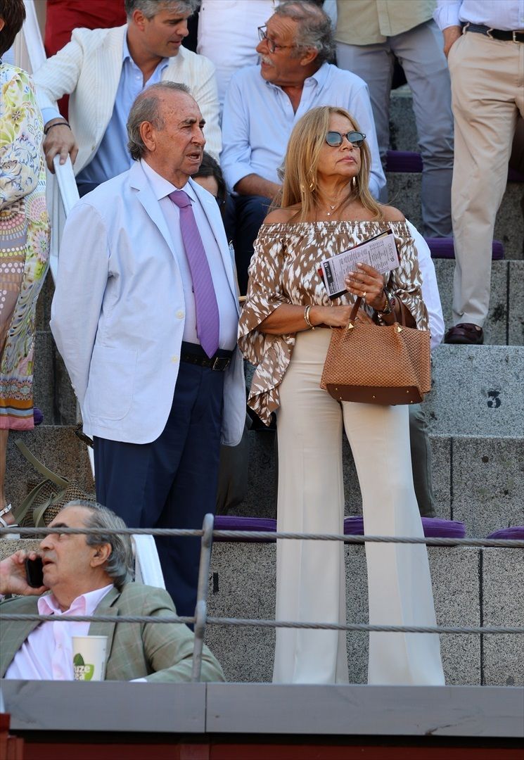 Pedro Trapote y Begoña García Vaquero, en la Corrida de la Prensa de la Feria de San Isidro