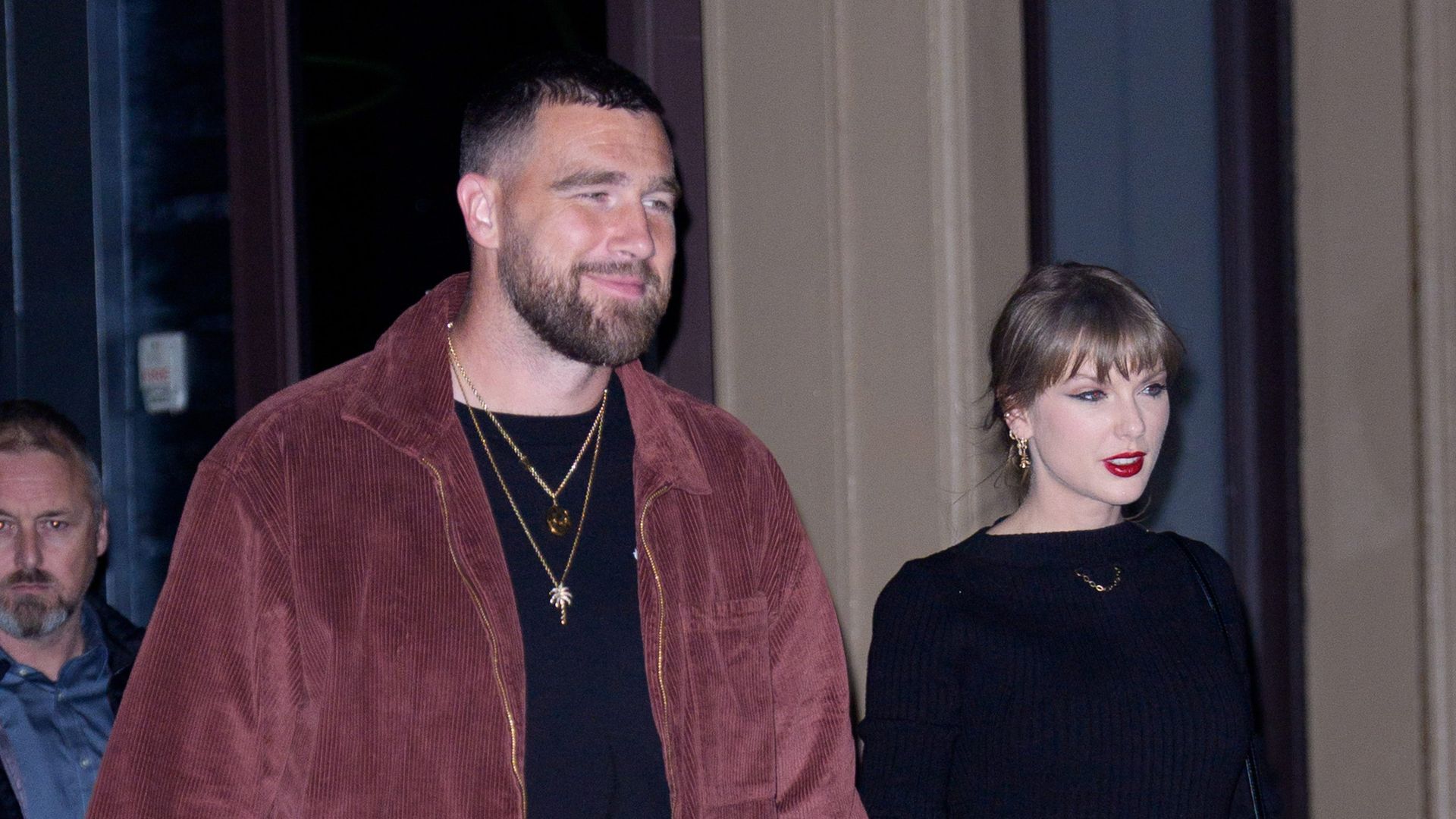 Taylor Swift y Travis Kelce en una imagen de archivo
