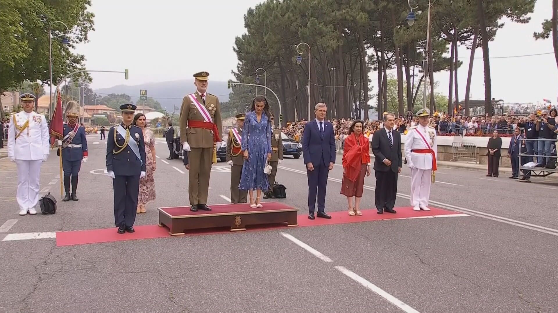 La princesa Leonor debuta en el Día de las Fuerzas Armadas