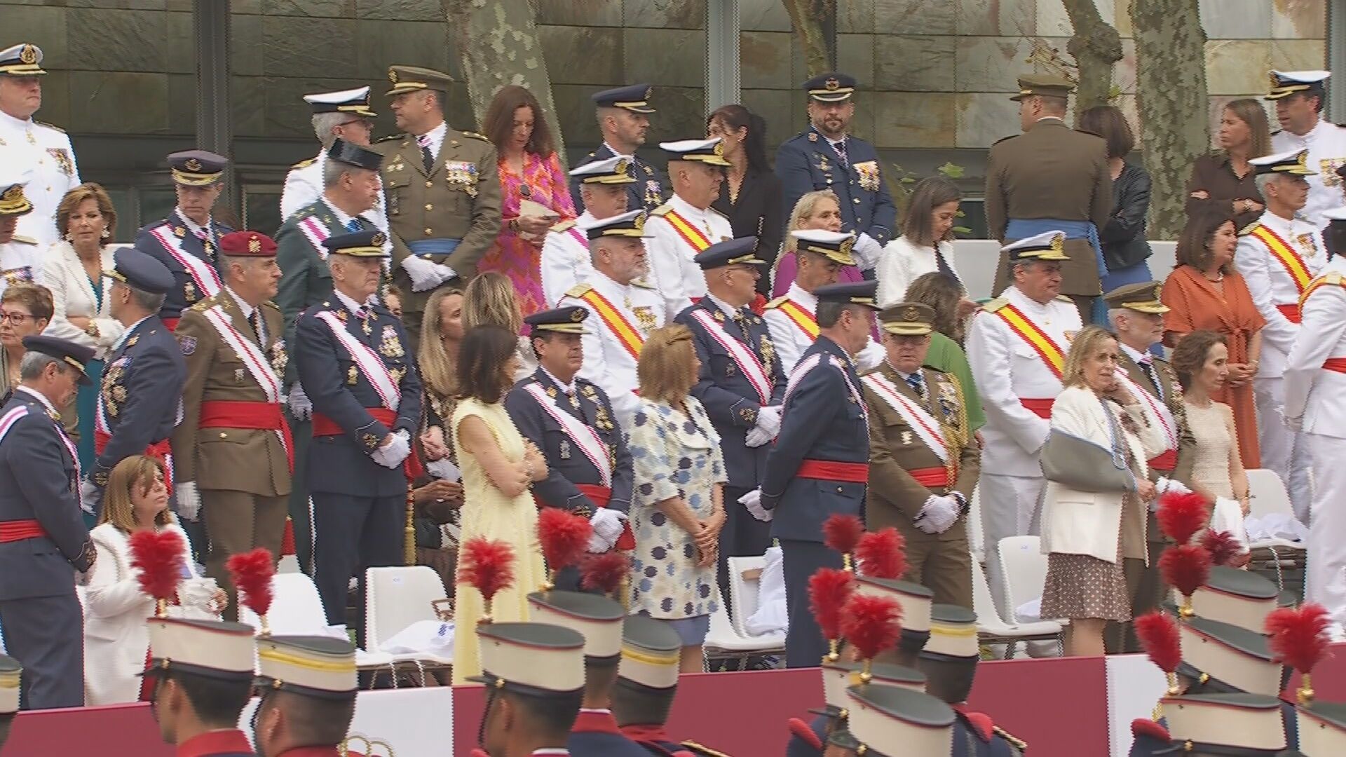 Todo preparado para que arranque el desfile