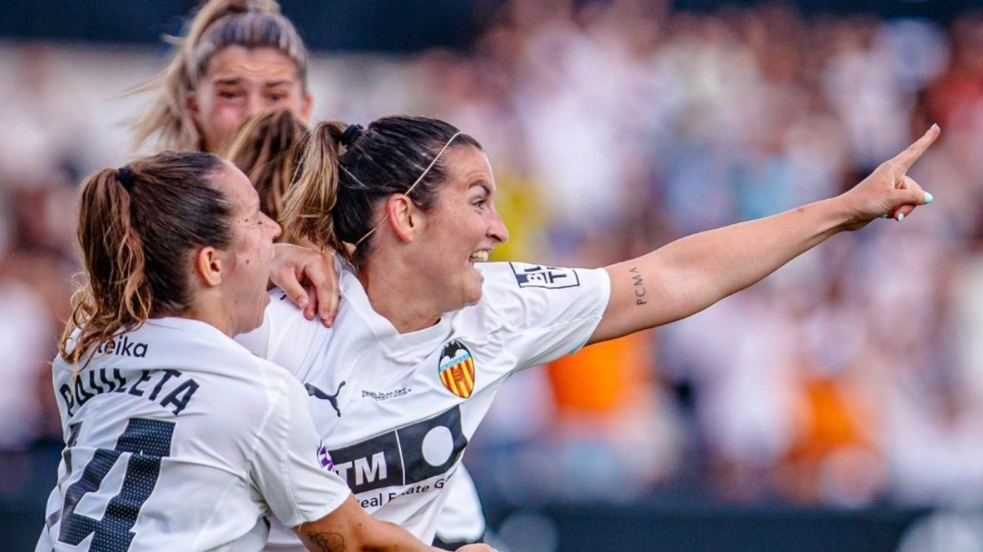 Un año después de estar en el infierno, el VCF Femenino vuelve a la élite marcando en el 99