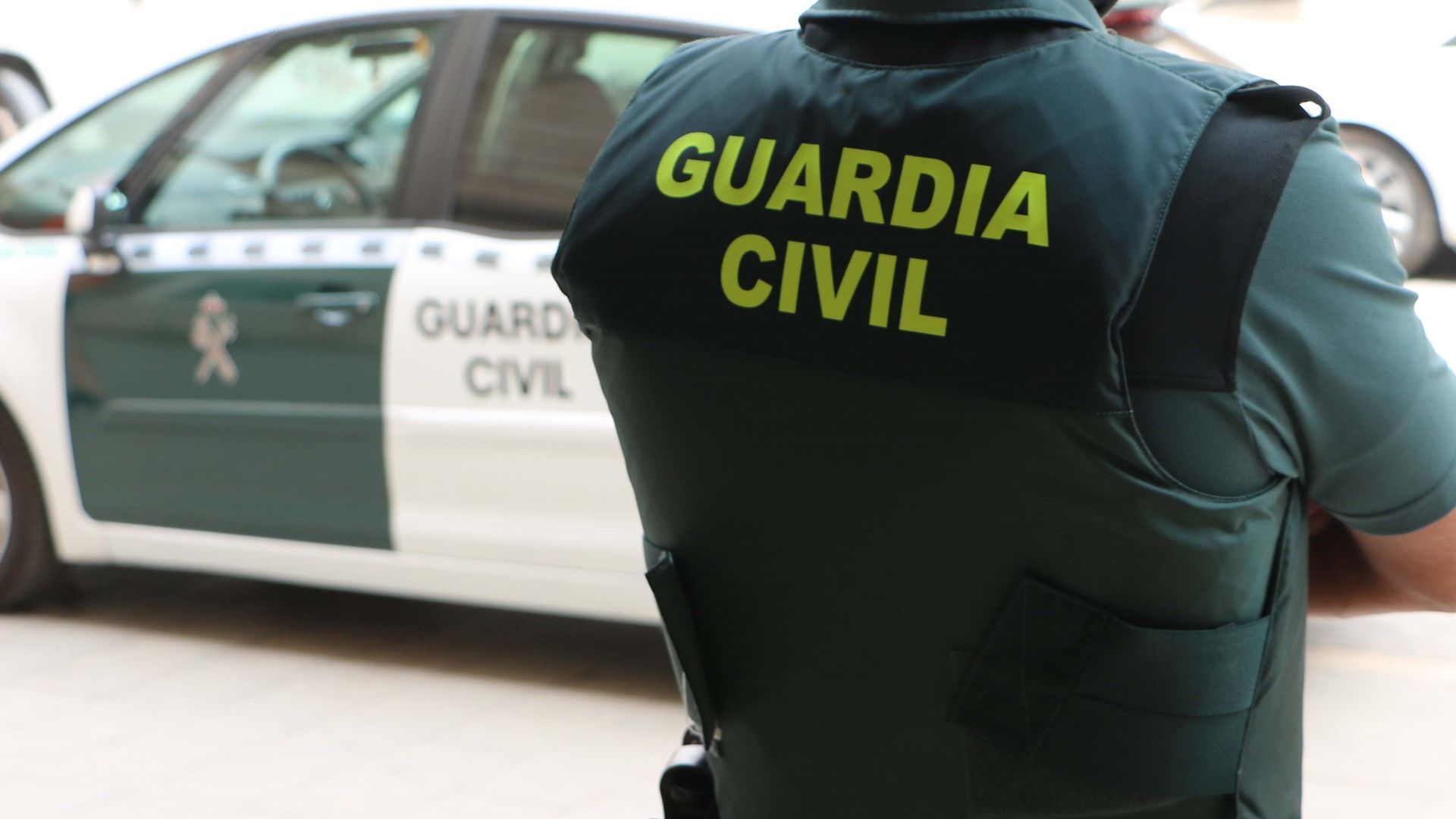 Archivo - Un agente de la Guardia Civil (archivo) Archivo - Un agente de la Guardia Civil (archivo)