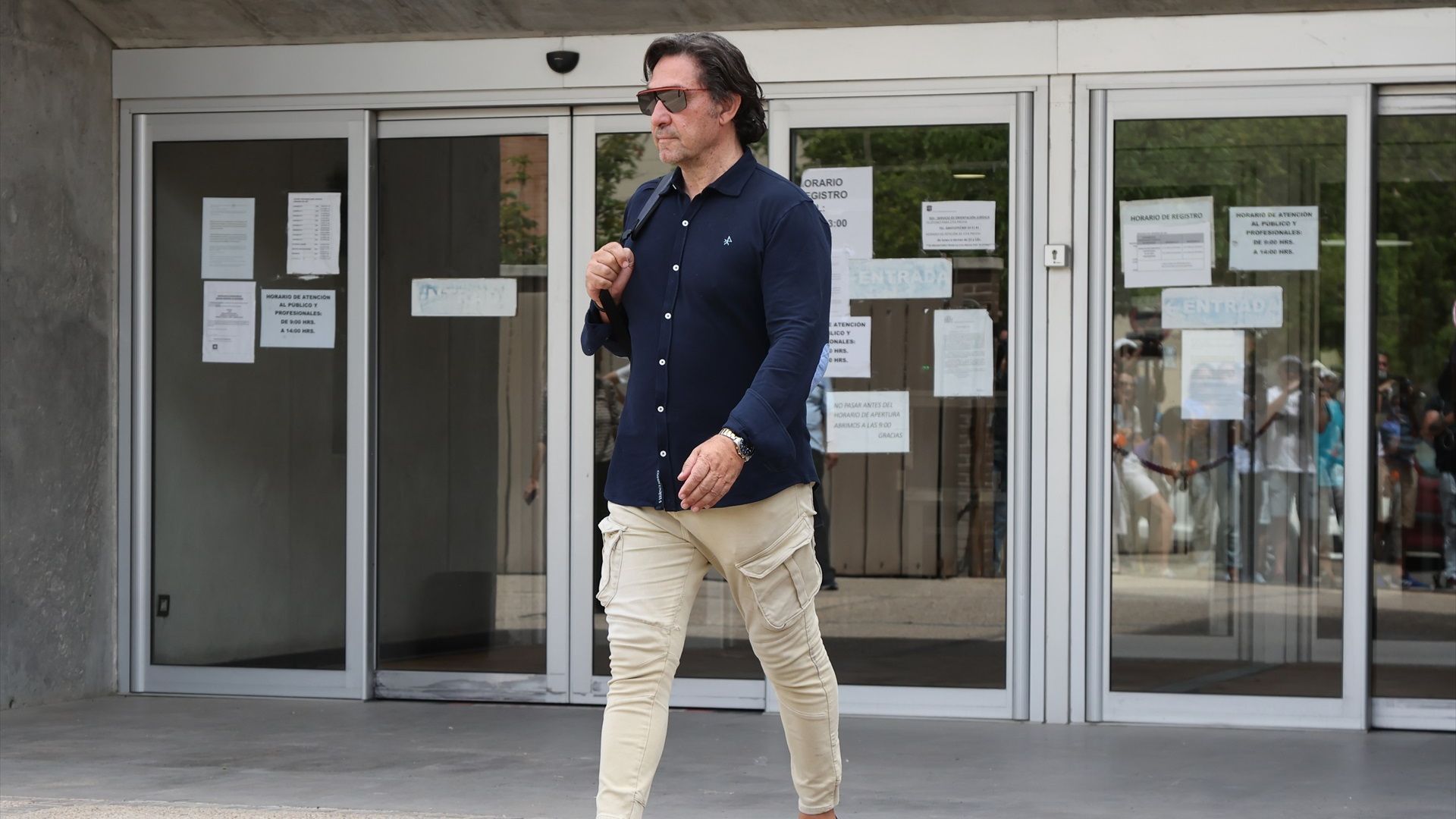 El actor Luis Lorenzo se sentará en el banquillo acusado de detener ilegalmente, denigrar y estafar a la tía de su expareja El actor Luis Lorenzo se sentará en el banquillo acusado de detener ilegalmente, denigrar y estafar a la tía de su expareja