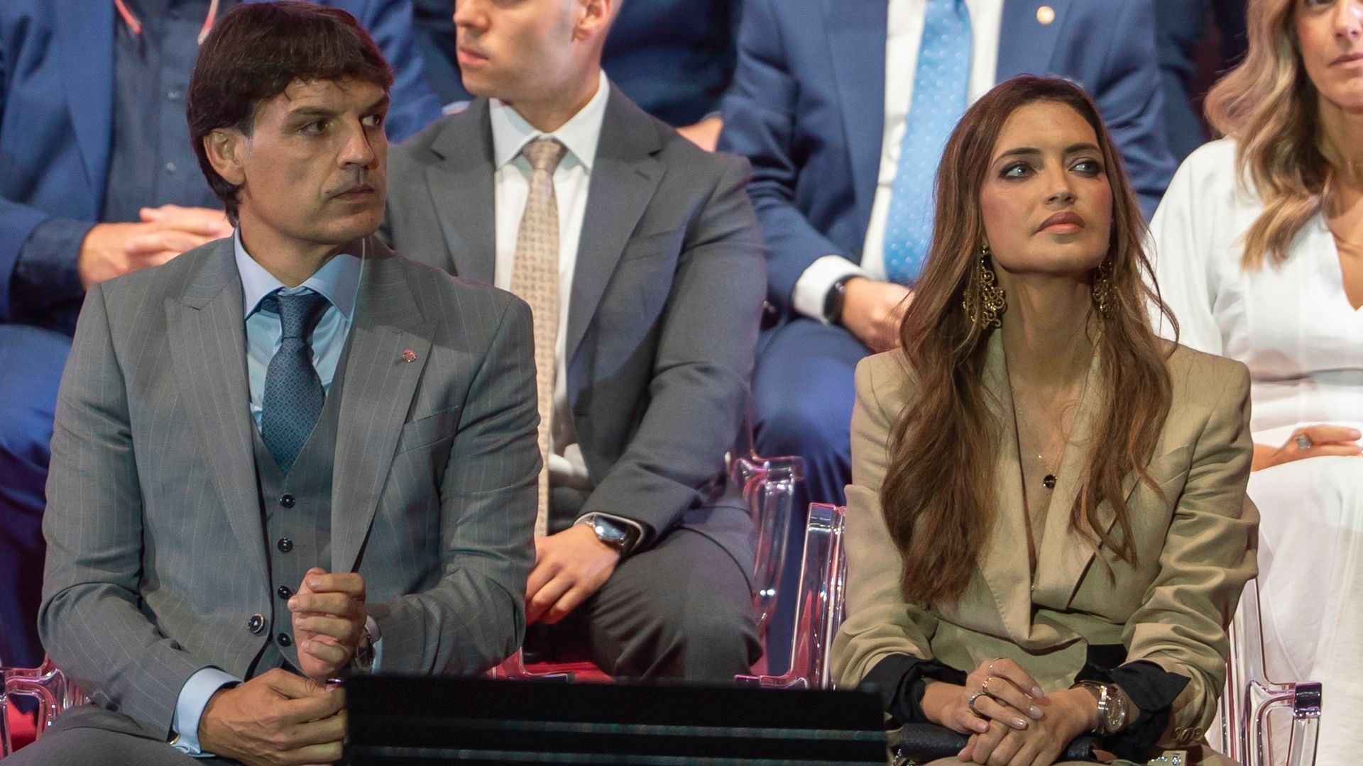 Sara Carbonero junto a Fernando Morientes en la entrega de las Medallas de Oro