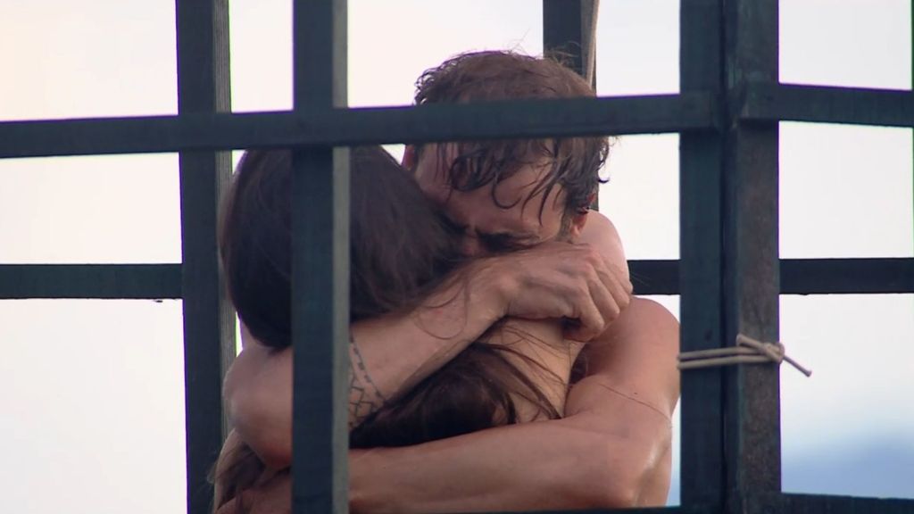 Aratz se reencuentra con su novia June en Honduras y protagoniza un momento de romanticismo en estado puro: "El día más feliz de mi vida"