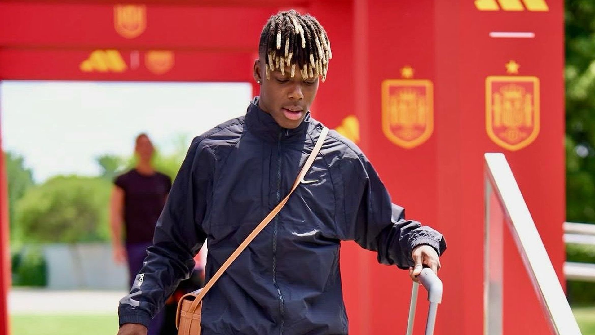 Nico Williams llega a Las Rozas para preparar el Mundial de 2026