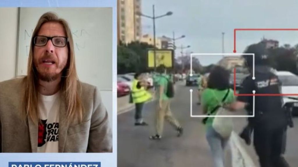 Pablo Fernández pide la dimisión de Marlaska, tras la agresión de un policía a una manifestante por la educación pública: "Permite estos comportamientos de brutalidad"
